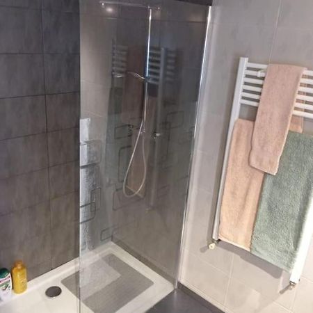 Appartement Cosy Avec Jardin Vaux-Sur-Seine Exteriér fotografie