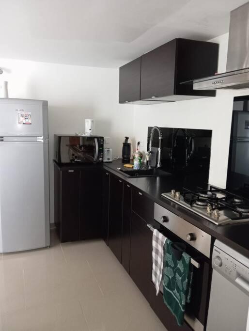 Appartement Cosy Avec Jardin Vaux-Sur-Seine Exteriér fotografie