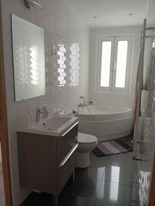 Appartement Cosy Avec Jardin Vaux-Sur-Seine Exteriér fotografie